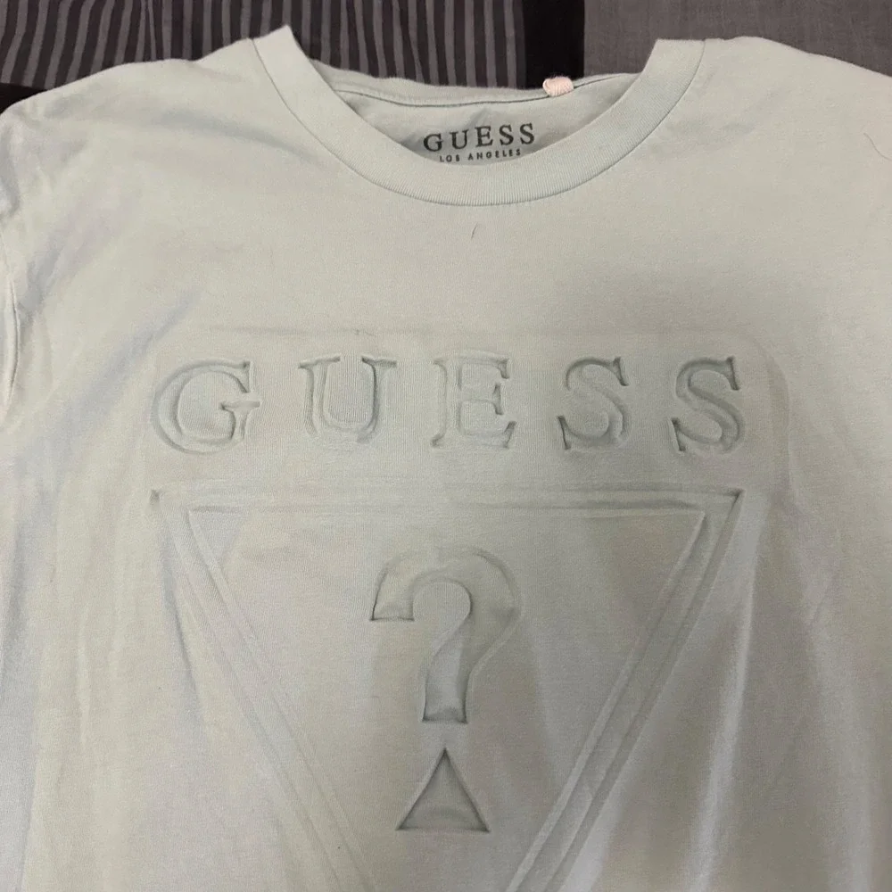 Guess T Shirt Mens Large Green Short Sleeve Crew Neck - Picture 2 of 5